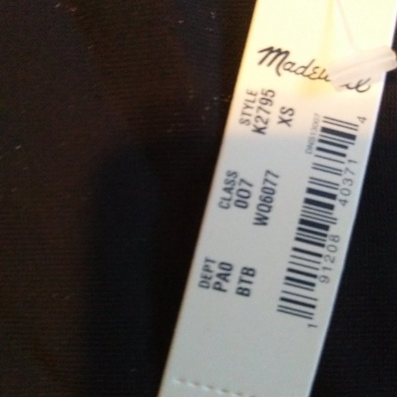 NWT Madewell Velvet Tulip Sleeve Ruffle Top XS - Picture 2 of 10